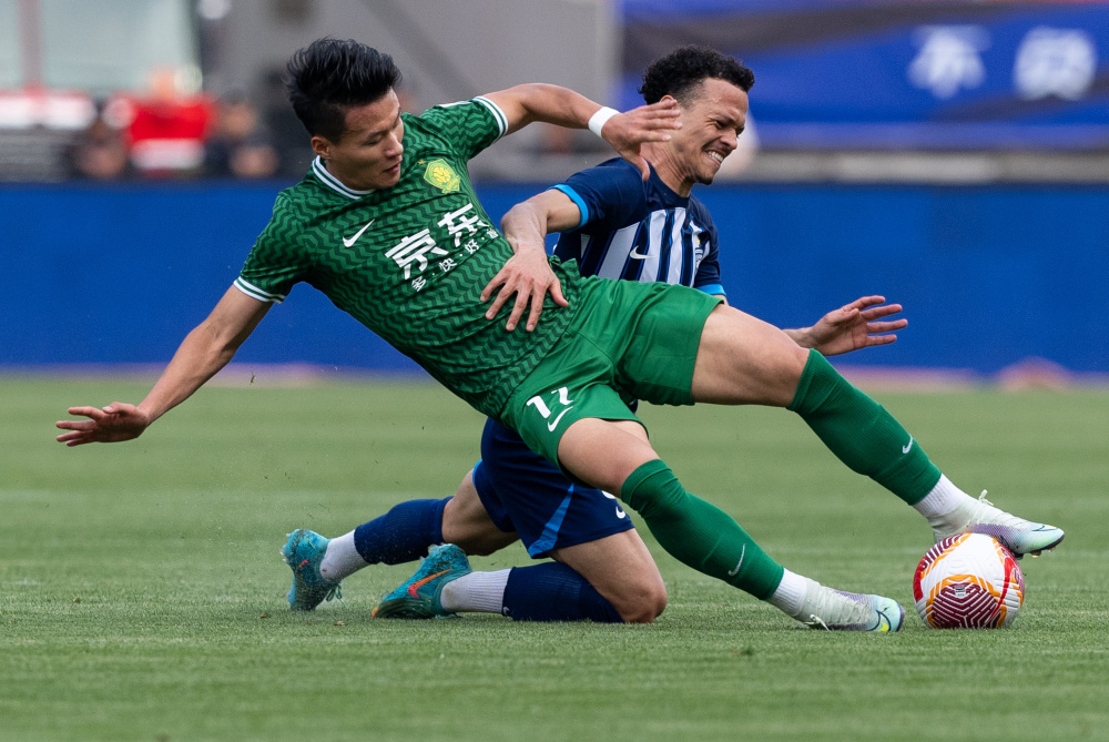 武汉三镇4-4战平北京国安(武汉三镇对北京北体大比分预测)