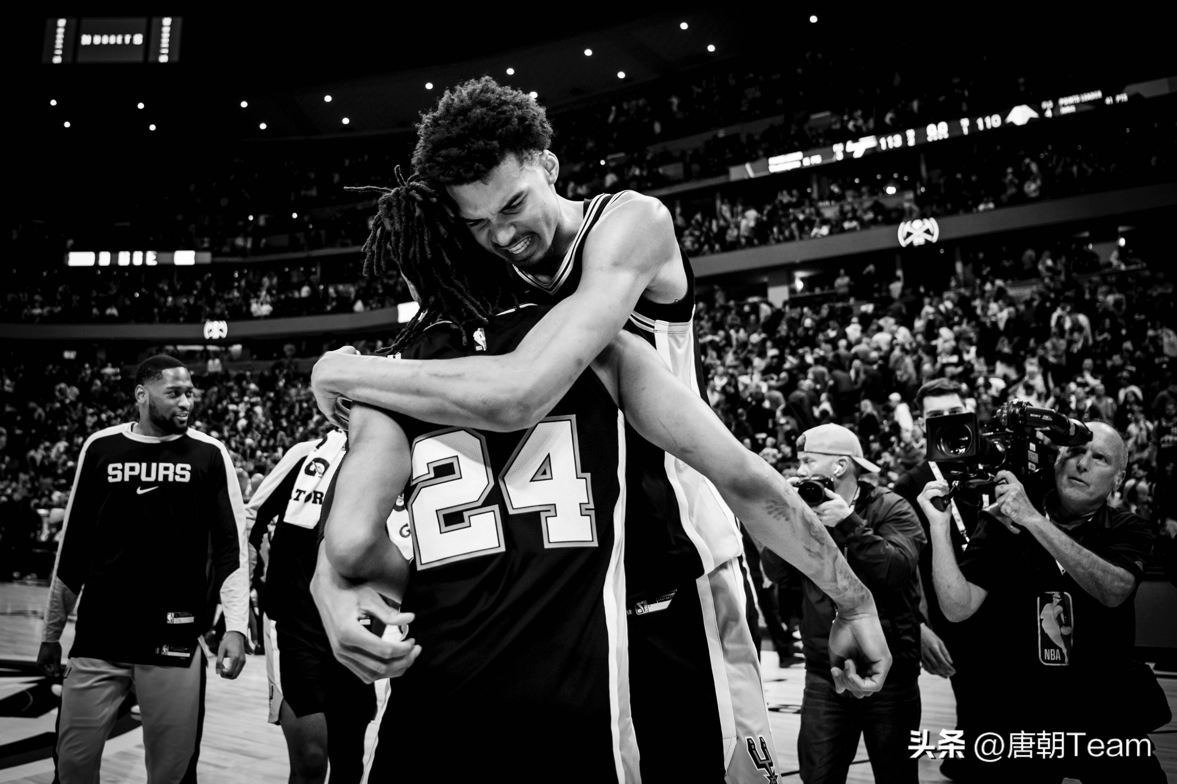 NBA第一“高”僧！一文回顾维克托-文班亚马中国之旅的简单介绍