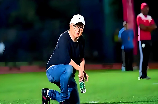 包含董路直言苏超水平不及职业联赛，国足若参与轻松获胜，但却砸钱诸多争议的词条